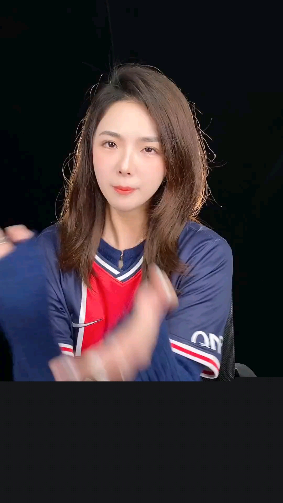 所述球