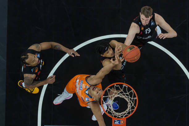 仅展现了山 仅展现了山