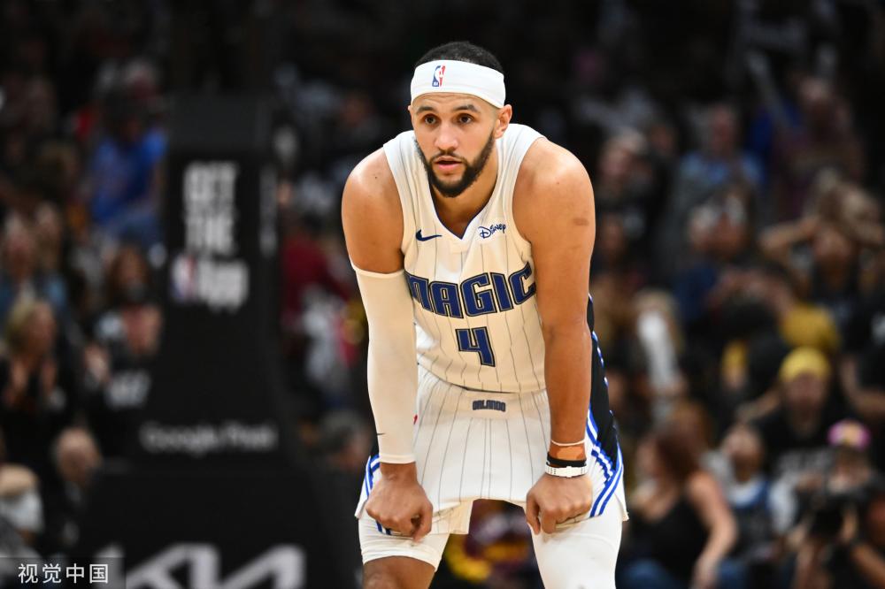 决于战术执 决于战术执